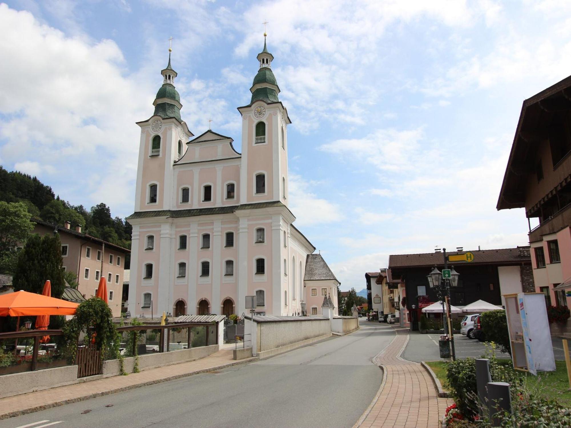Wonderful Apartment In Hopfgarten Im Brixental With Parking エクステリア 写真